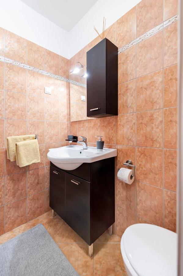 Volta L Apartment Rovinj Exteriör bild